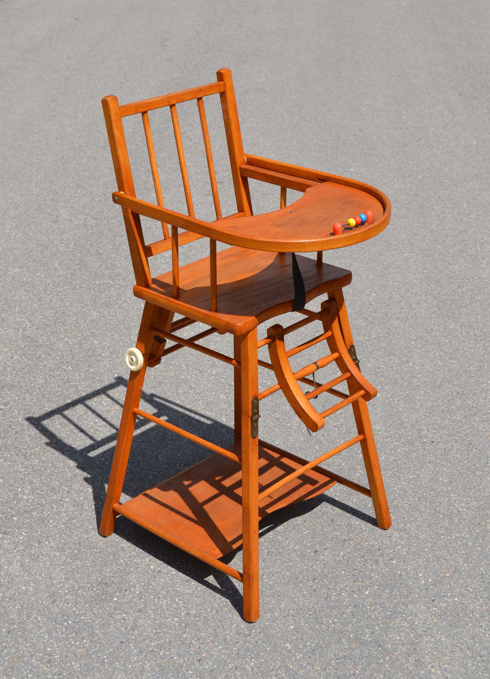 sièges pour enfants on Pinterest  High Chairs, Potty Chair and Child Chair